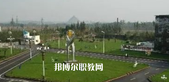 山東煤炭衛(wèi)生學(xué)校2022年報(bào)名條件、招生要求、招生對(duì)象