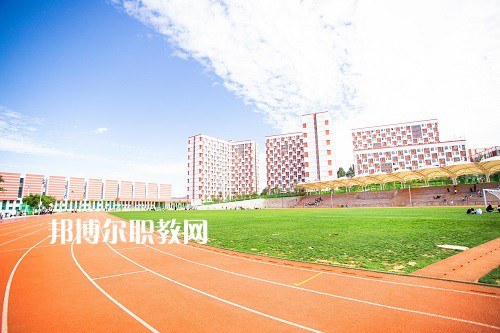 云南醫(yī)藥健康職業(yè)學(xué)院2022年報(bào)名條件、招生要求、招生對(duì)象