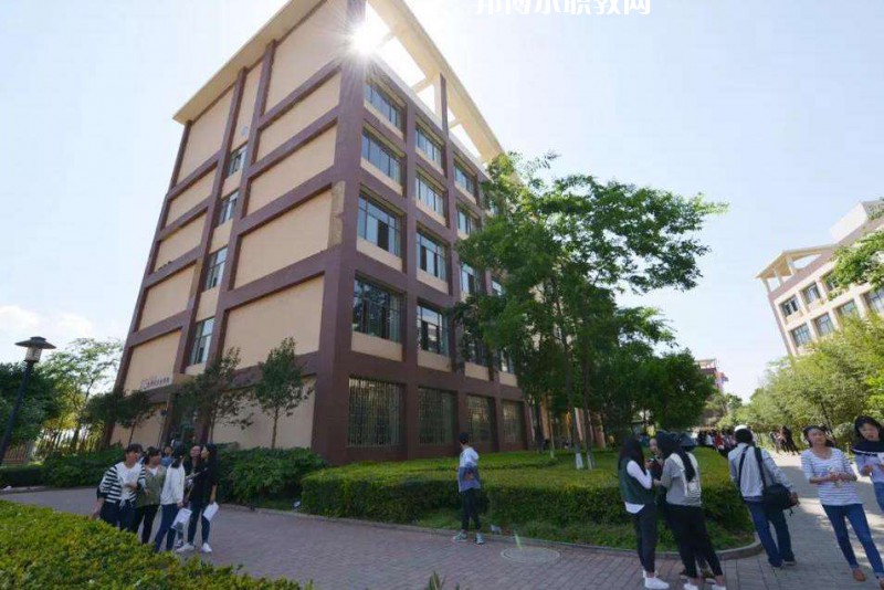 云南商務(wù)職業(yè)學(xué)院2022年報(bào)名條件、招生要求、招生對(duì)象