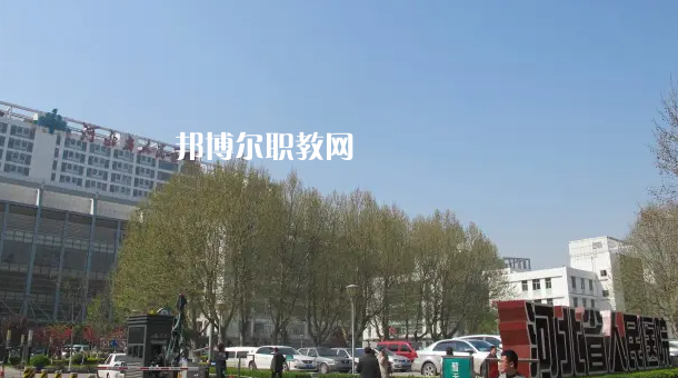 河北同仁醫(yī)學(xué)中等專業(yè)學(xué)校2022年怎么樣、好不好