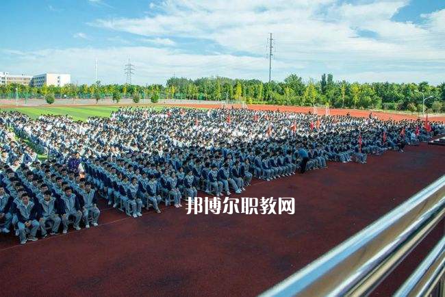 南陽市電子中等專業(yè)學校2022年學費、收費多少