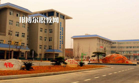十堰醫(yī)藥衛(wèi)生學校2022年招生辦聯系電話