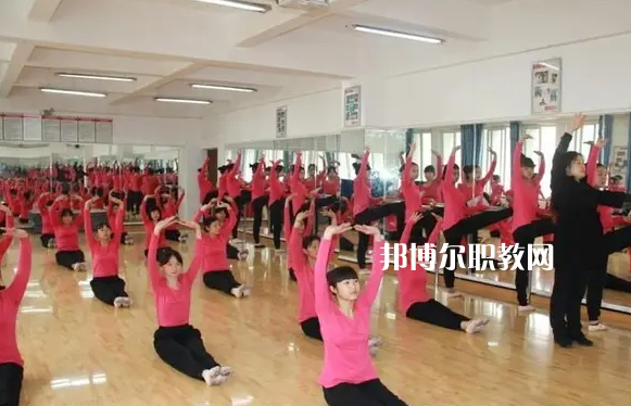 天府成人中等專(zhuān)業(yè)學(xué)校2022年怎么樣、好不好