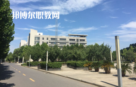 武漢儀表電子學(xué)校2022年報(bào)名條件、招生要求、招生對(duì)象