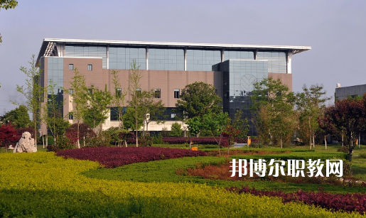 武漢財政學(xué)校2022年怎么樣、好不好