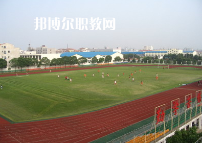 武漢東西湖職業(yè)技術(shù)學(xué)校2022年報(bào)名條件、招生要求、招生對象