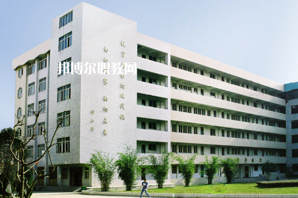 武漢技師學(xué)院2022年報名條件、招生要求、招生對象