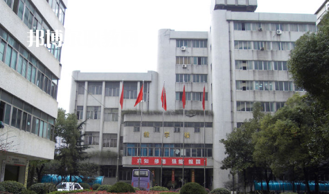 武漢洪山外經(jīng)貿(mào)學(xué)校2022年怎么樣、好不好