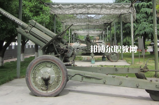 湖北十堰職業(yè)技術(shù)集團學(xué)校2022年報名條件、招生要求、招生對象