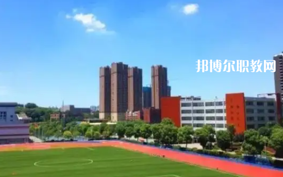 長沙賀龍體育運(yùn)動學(xué)校