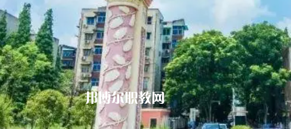 湖南高職?？圃盒Ｅ琶?8強(qiáng)