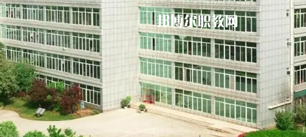 2023成都新高技工學(xué)校招生計(jì)劃 招生人數(shù)是多少(附要求、條件、對(duì)象)