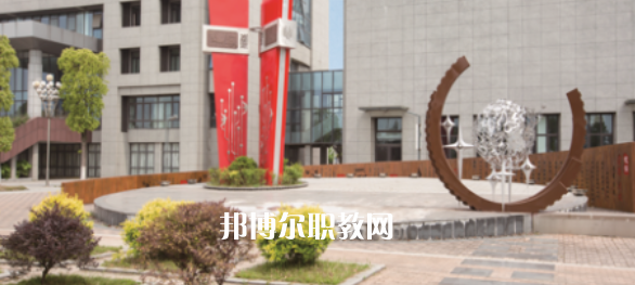 2023江蘇省邗江中等專業(yè)學(xué)校招生計(jì)劃 招生人數(shù)是多少(附要求、條件、對(duì)象)