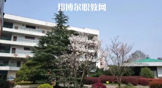 2023蘭溪市第六中學(xué)招生計(jì)劃 招生人數(shù)是多少(附要求、條件、對(duì)象)