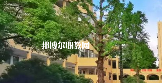 寧波市職教中心學(xué)校地址在哪里，哪個地區(qū)，哪個城市?