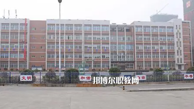 2023湖南建康技工學(xué)校招生計(jì)劃 招生人數(shù)是多少(附要求、條件、對(duì)象)