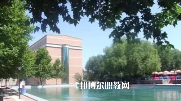 陜西長(zhǎng)城科技技術(shù)學(xué)校地址，乘車路線