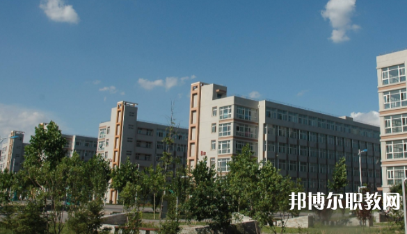 唐山勞動技師學(xué)院怎么樣、好不好
