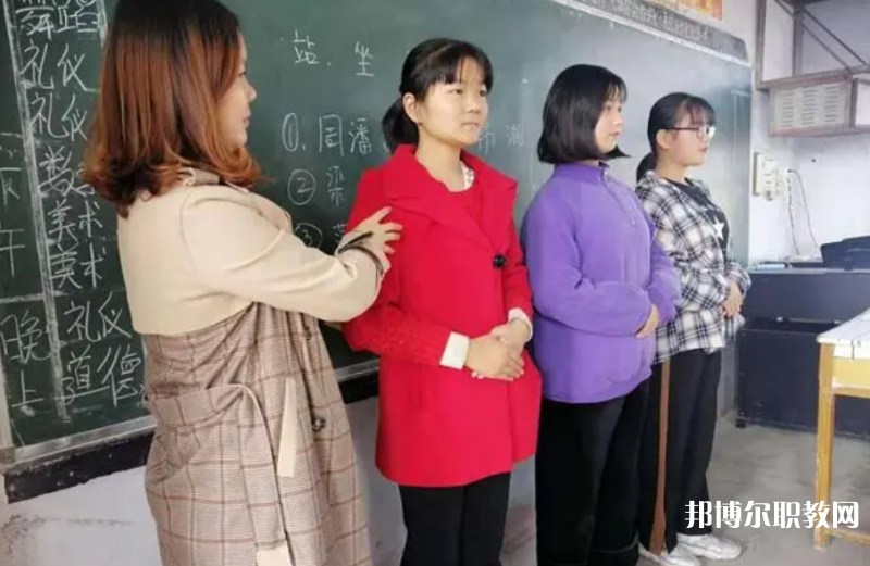 沈丘縣教師進(jìn)修學(xué)校怎么樣、好不好