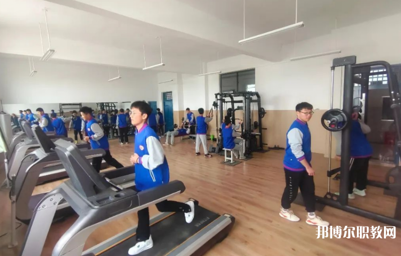 周口市潁河職業(yè)中等專業(yè)學校地址，乘車路線