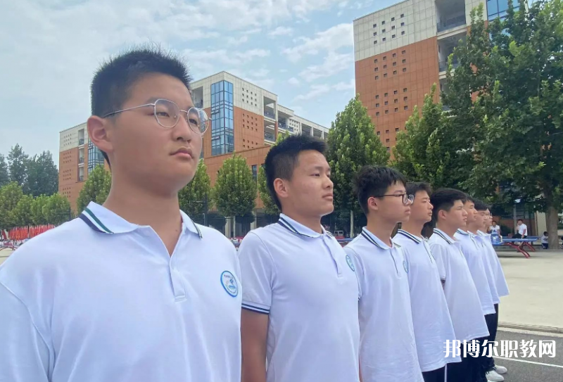 鄲城縣第二職業(yè)中等專業(yè)學(xué)校地址，乘車路線