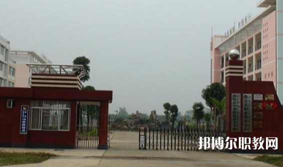 隆安縣中等職業(yè)技術(shù)學(xué)校怎么樣、好不好