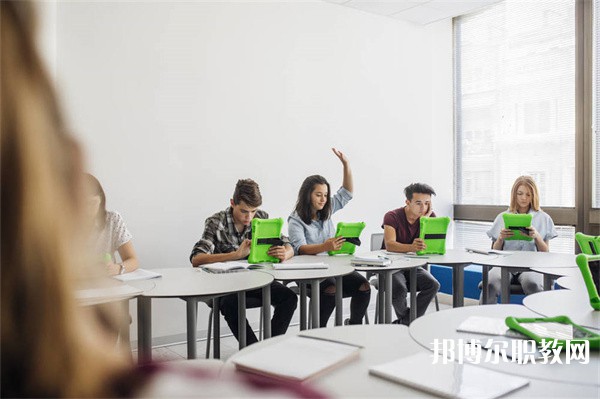 廣西哪里的中職學校能讀美容專業(yè)