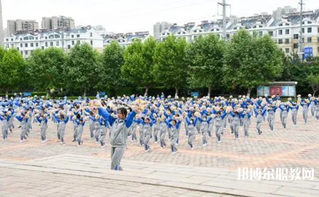 青島西海岸新區(qū)黃海職業(yè)學(xué)校怎么樣、好不好