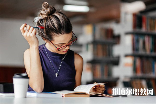 廣西哪里的職業(yè)學校能讀果蔬花卉生產(chǎn)技術專業(yè)