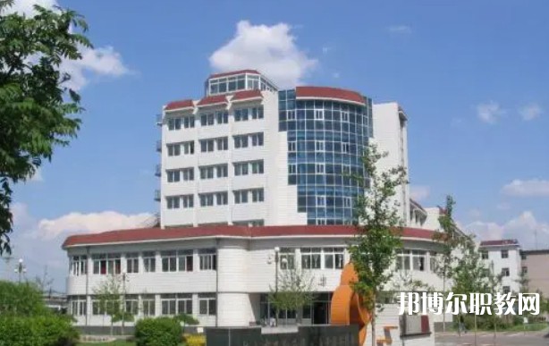 2024鞍山市廣播電視學(xué)校招生計(jì)劃 招生人數(shù)是多少(附要求、條件、對象)