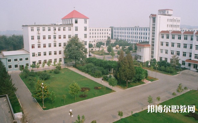 鞍山市廣播電視學校怎么樣、好不好