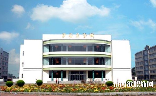 2025沈陽醫(yī)學(xué)院附屬衛(wèi)生學(xué)校招生計劃 招生人數(shù)是多少(附要求、條件、對象)
